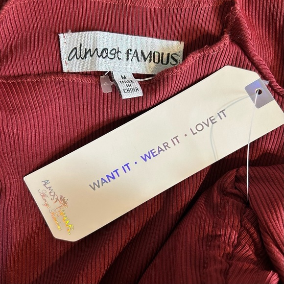 Almost Famous Side Drawstring Mock Neck Bodycon Dress SZ Medium Red Fall NEW - Picture 6 of 9